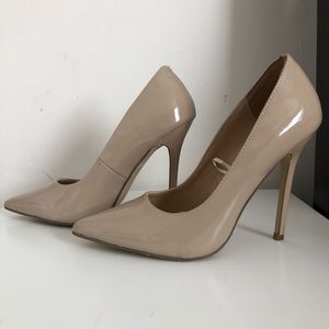 Patent nude heels